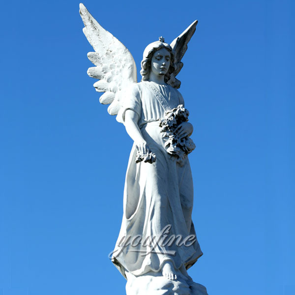 Статуя ангела хранителя для сада